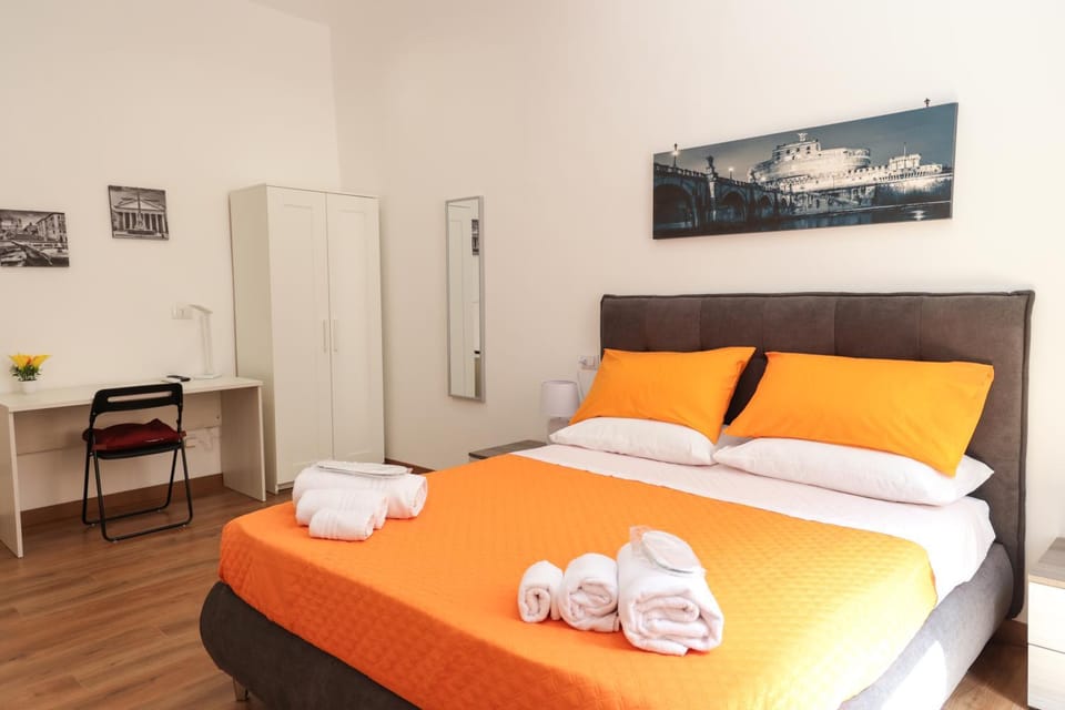 Bed, Photo of the whole room, Bedroom, towels, wardrobe
