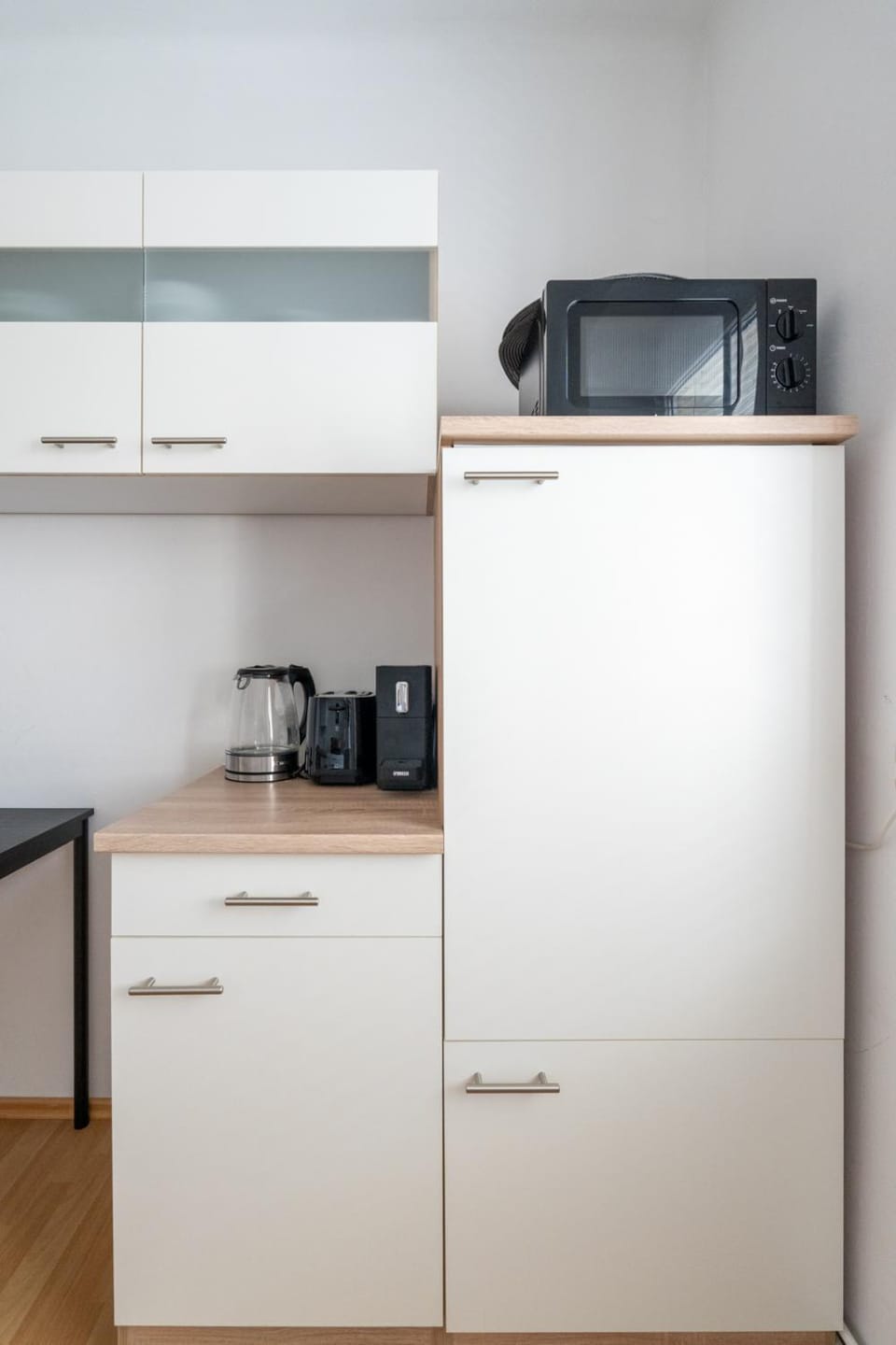 Coffee/tea facilities, Kitchen or kitchenette, oven, pet friendly, stove, toaster