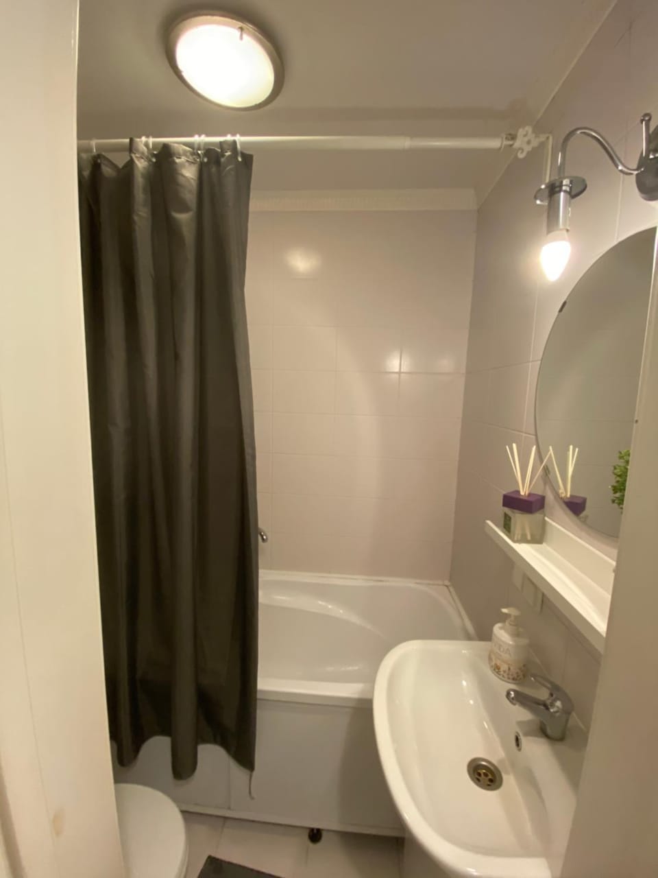Toilet, Bath
