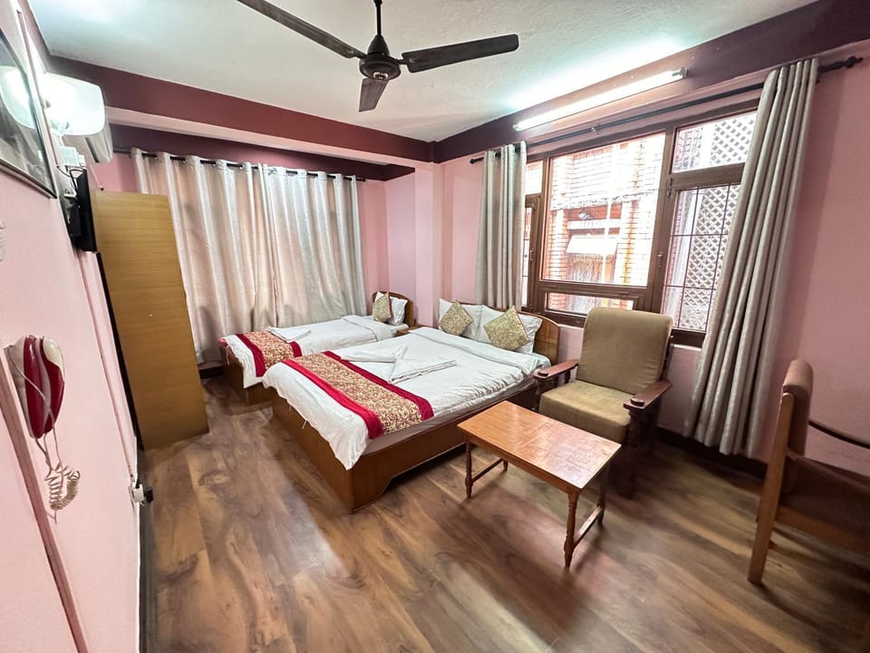 Bed, Photo of the whole room, Bedroom, fireplace, towels, air conditioner