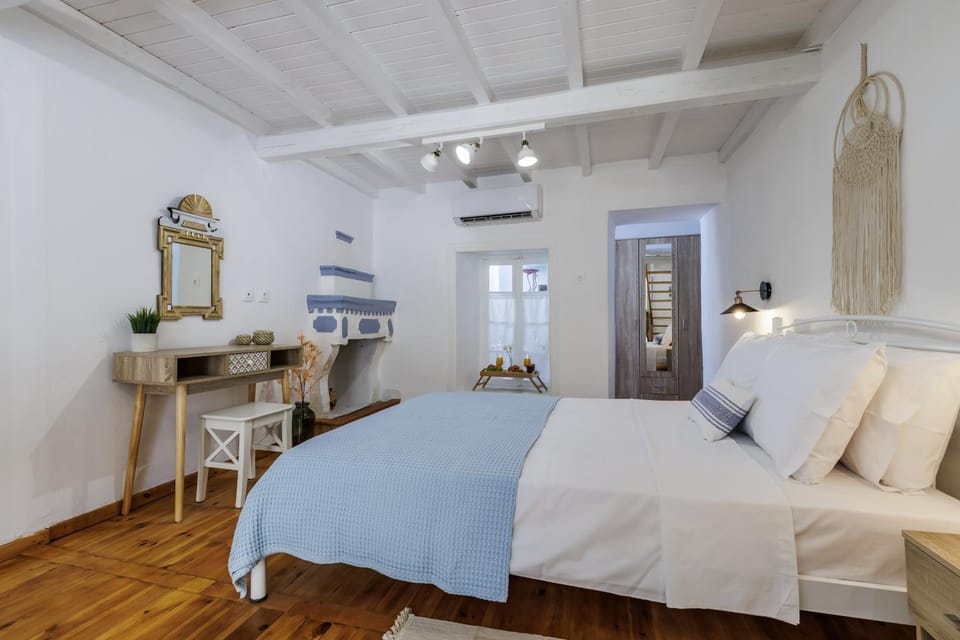 AIKATERINI'S House Apartment in Skopelos