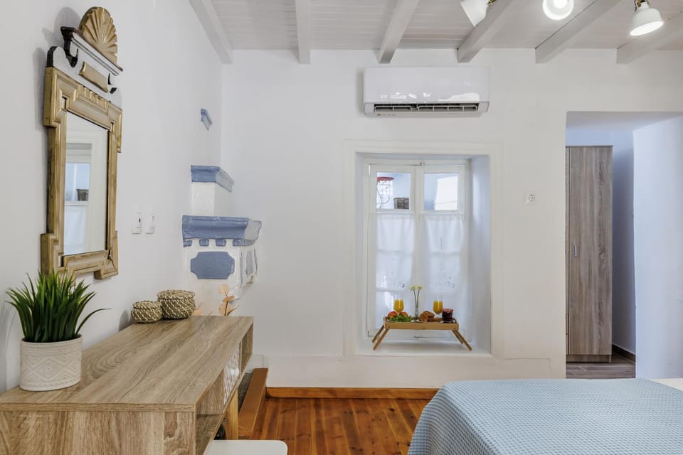 AIKATERINI'S House Apartment in Skopelos