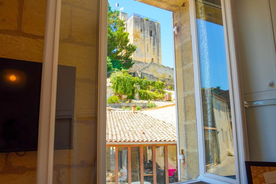 View (from property/room), Street view