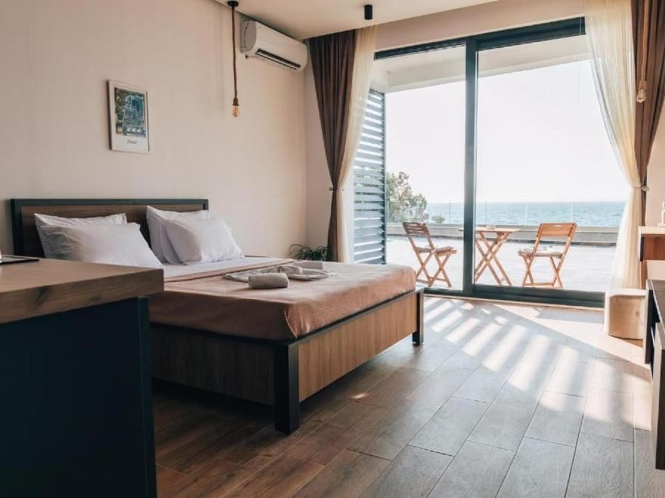 Bed, Bedroom, air conditioner