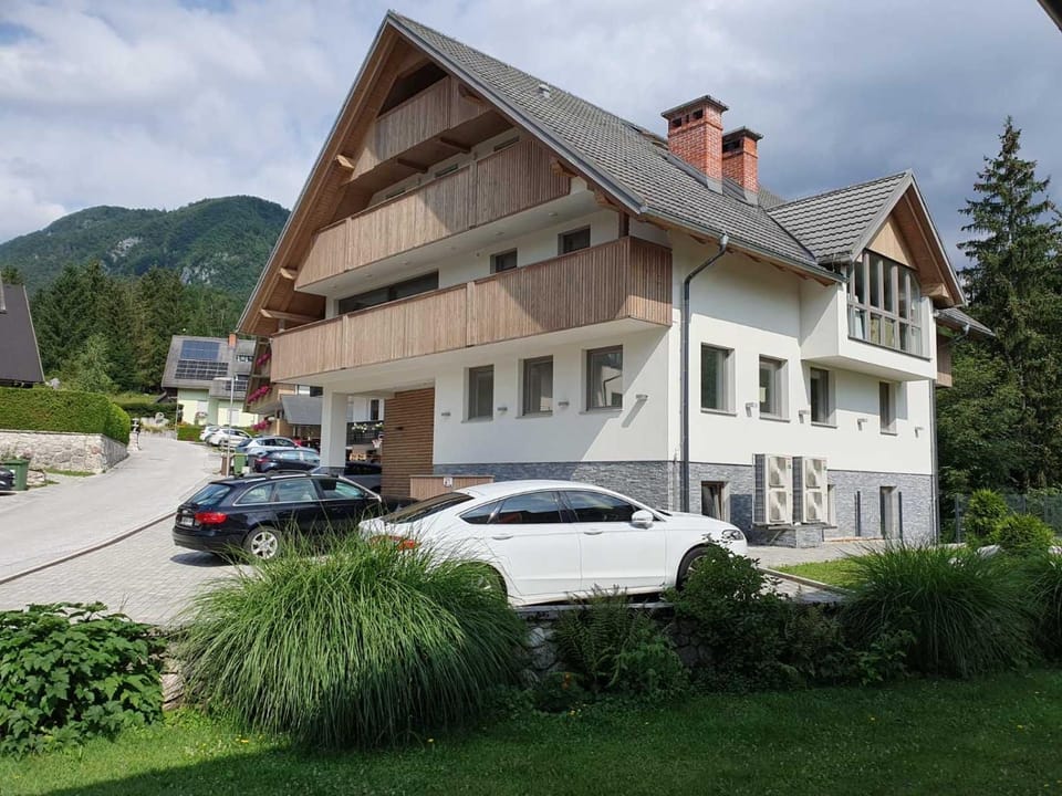 Property building, Day, Parking