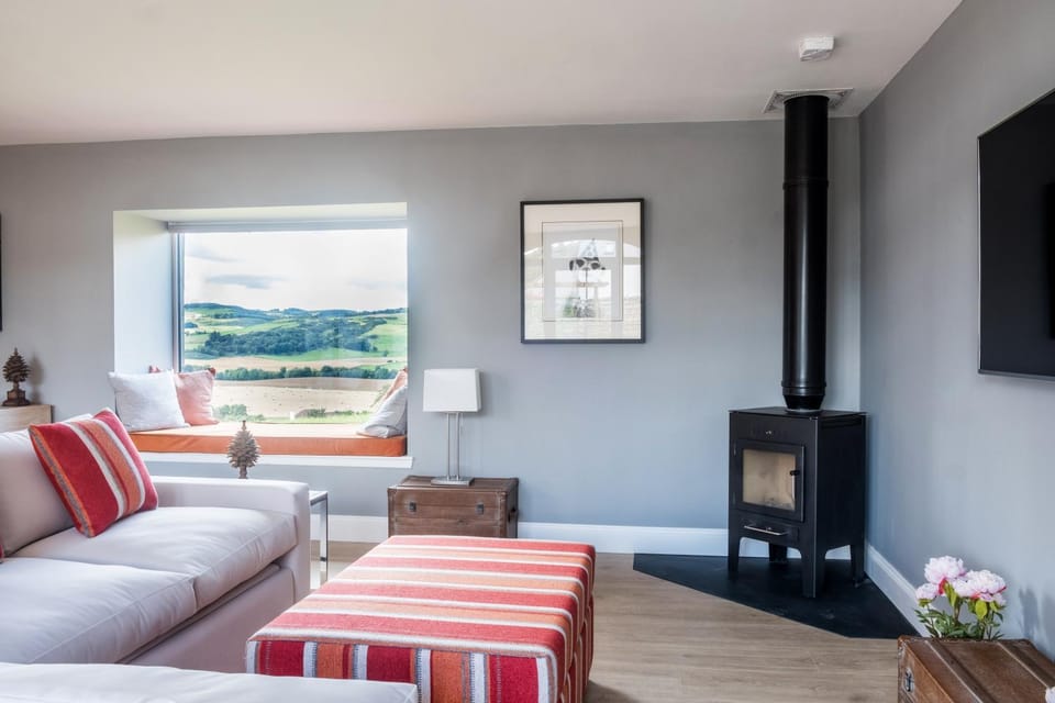 Living room, Seating area, flat iron