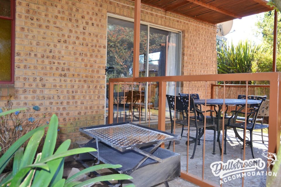 Patio, Dining area