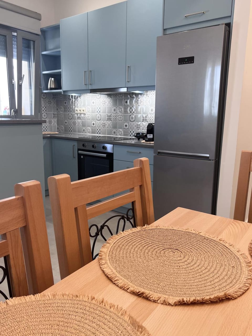 Kitchen or kitchenette, Dining area, pet friendly, stove