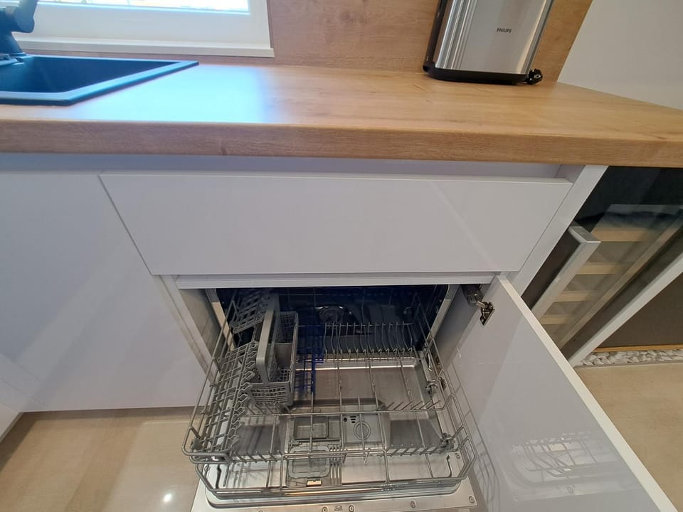 Studio apartment SeaDream - 50 meters from the sea Apartment in Šibenik-Knin County, Croatia