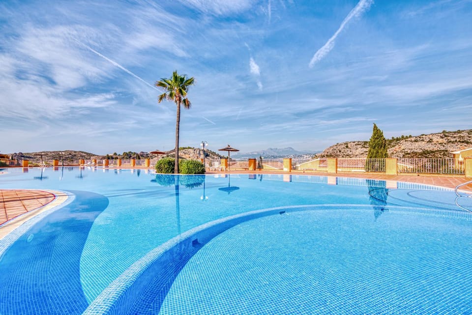 Property building, Swimming pool