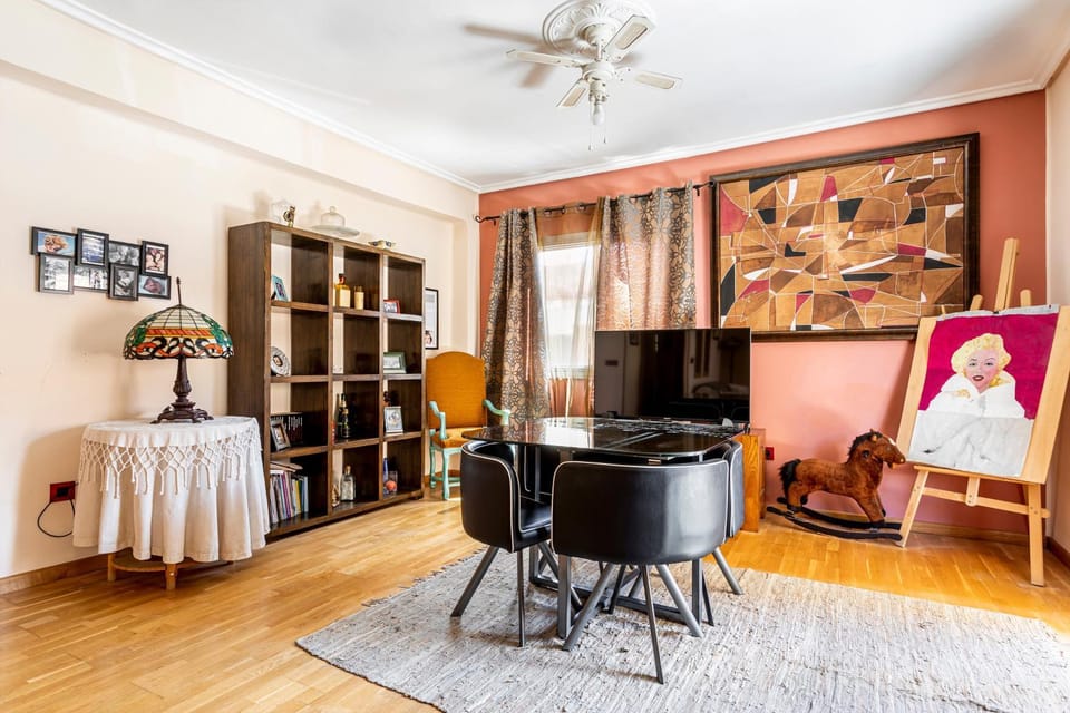 Property building, Living room