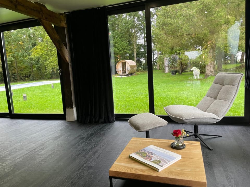 Bedroom, Pool view