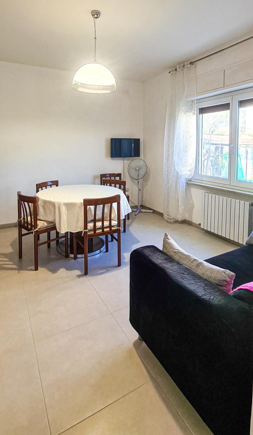 TV and multimedia, Living room, Dining area