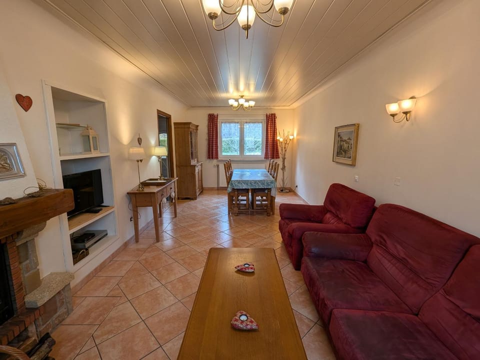 Pavillon au calme avec cheminée près de Gérardmer, Wi-Fi, terrasses et garage - FR-1-589-75 House in Vosges