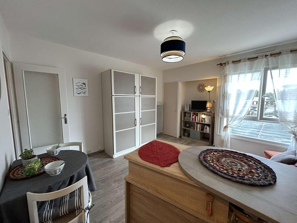 Studio à 100m de la plage pour 3 pers avec lave-linge - FR-1-224C-51 Apartment in Saint-Jean-de-Monts