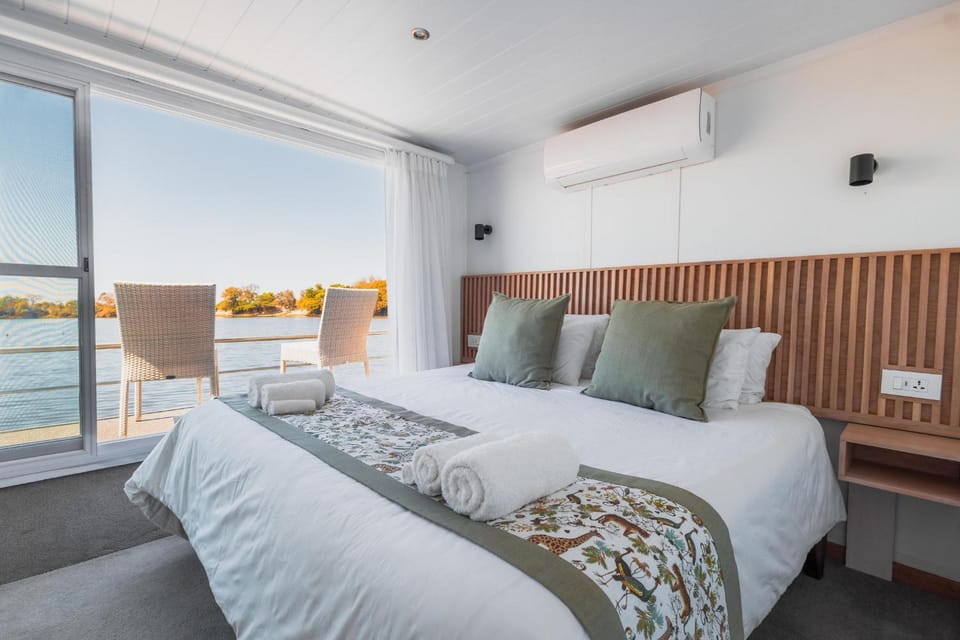 Bed, Natural landscape