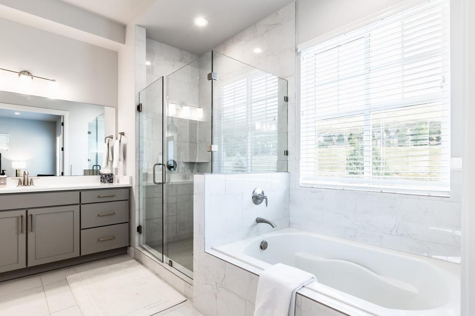 Shower, Bathroom, Bath, towels