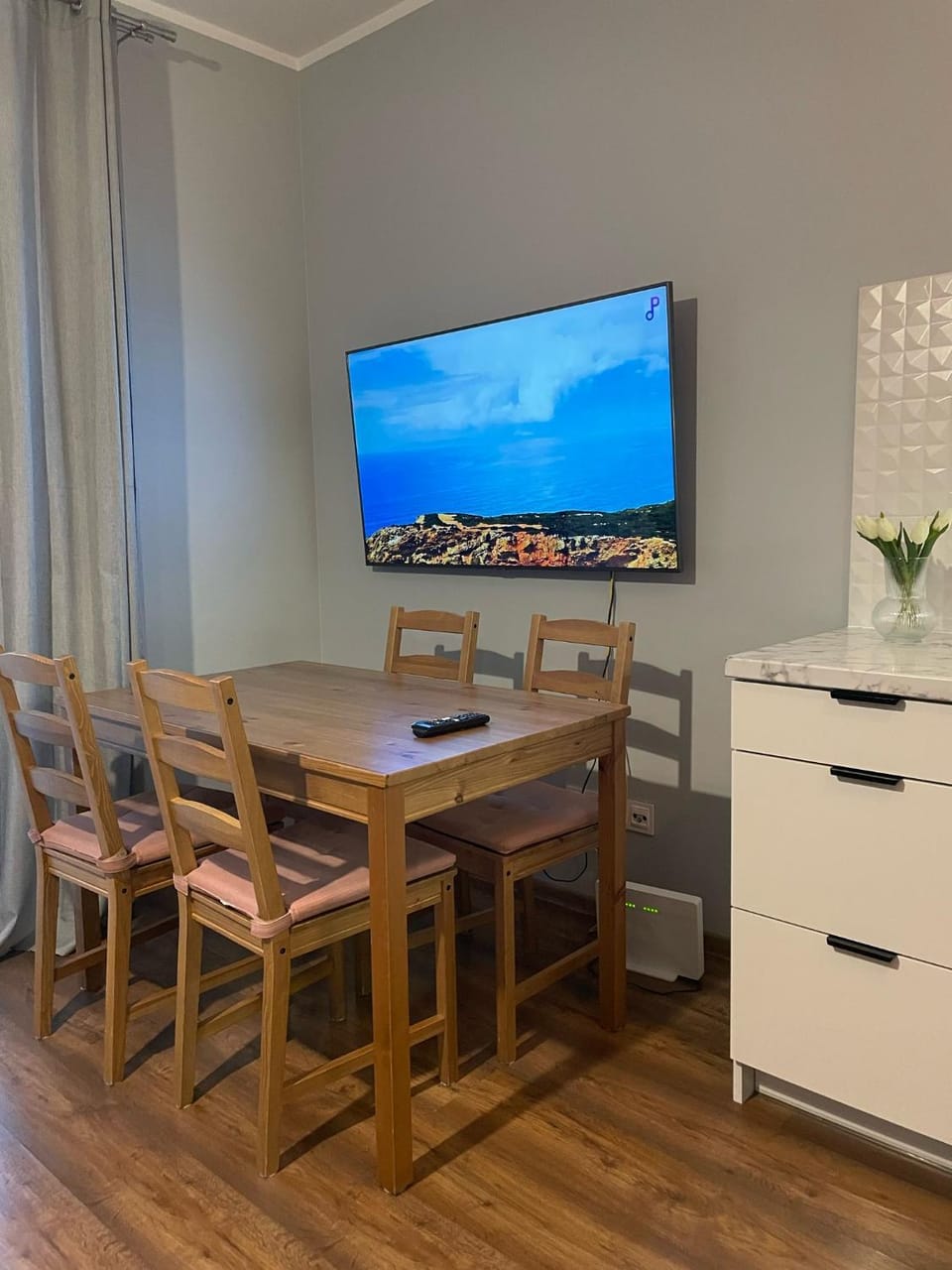 Garbary Retreat with FREE GARAGE PARKING! Apartment in Poznan
