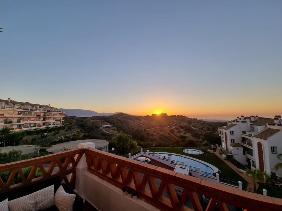 Natural landscape, Mountain view, Pool view, Sunset