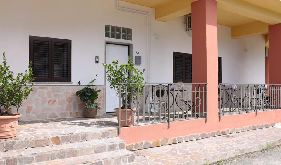 Property building, Balcony/Terrace