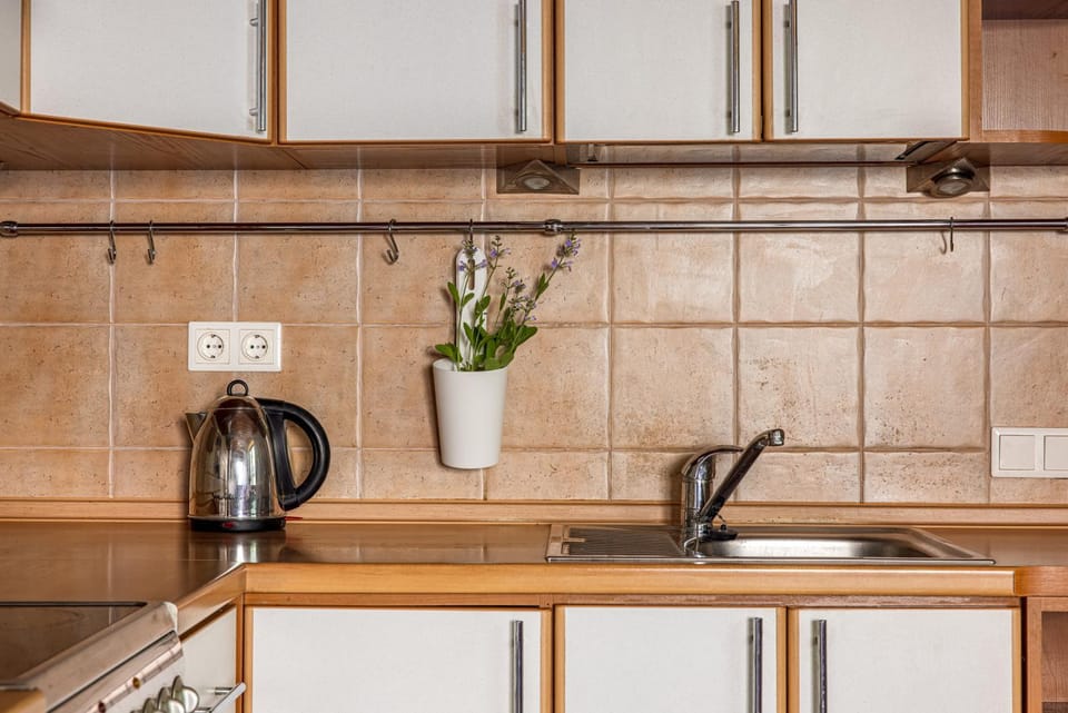 Coffee/tea facilities, Kitchen or kitchenette