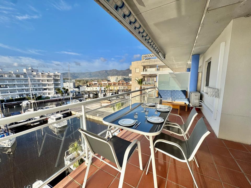 Balcony/Terrace, Balcony/Terrace