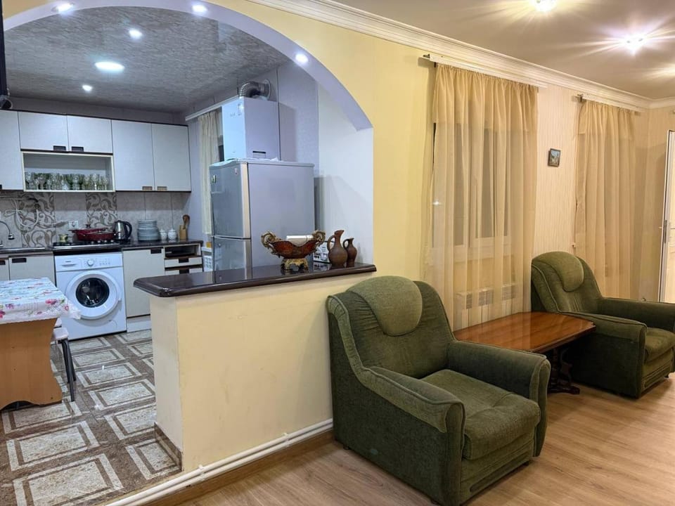 Hayk B&B (in Sanahin) Bed and Breakfast in Armenia