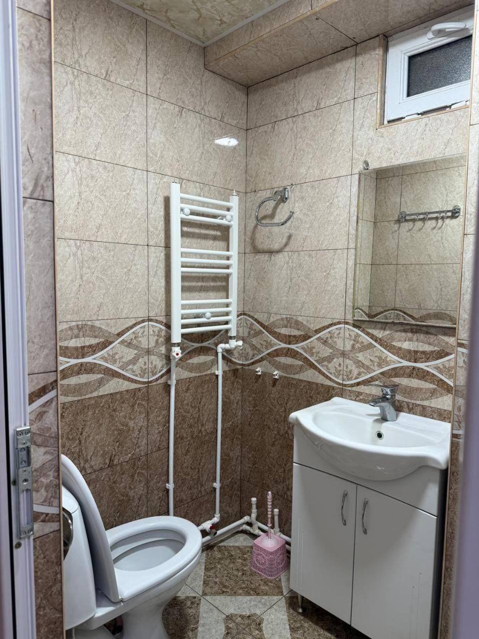 Hayk B&B (in Sanahin) Bed and Breakfast in Armenia