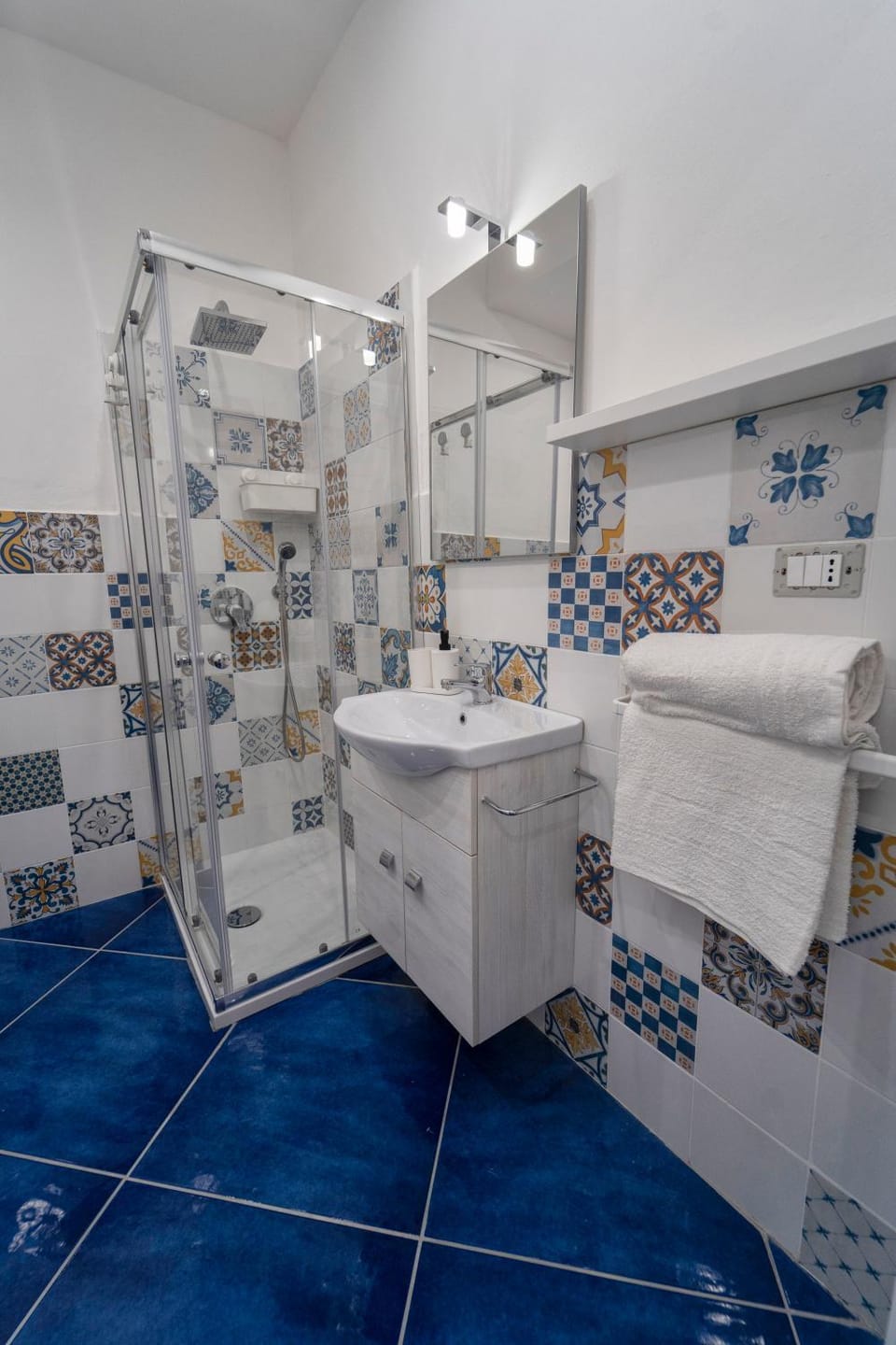 Antico Palazzo del Corso by Home Dardano Apartment hotel in Calabria