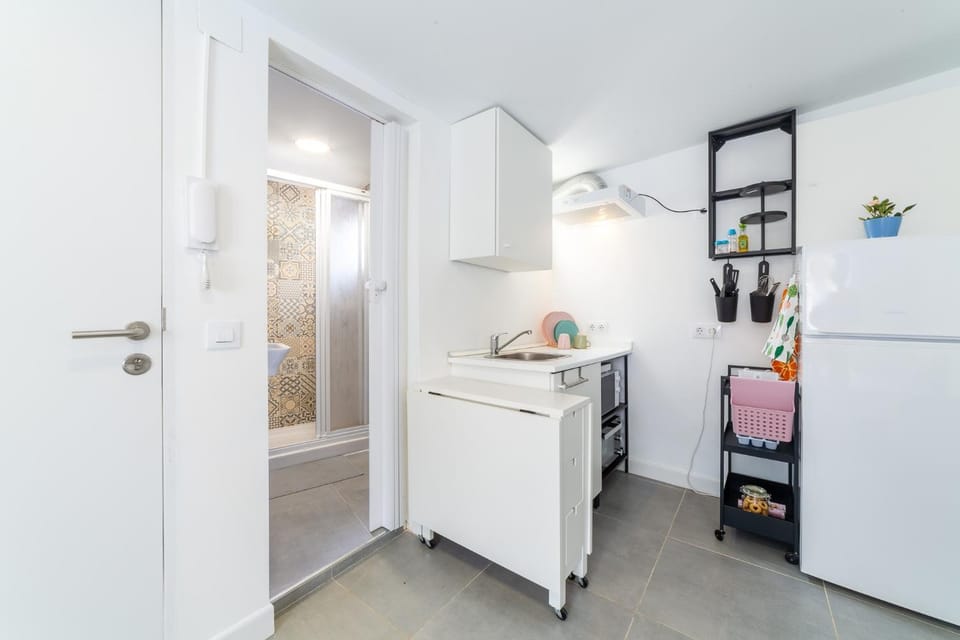 Kitchen or kitchenette, Living room