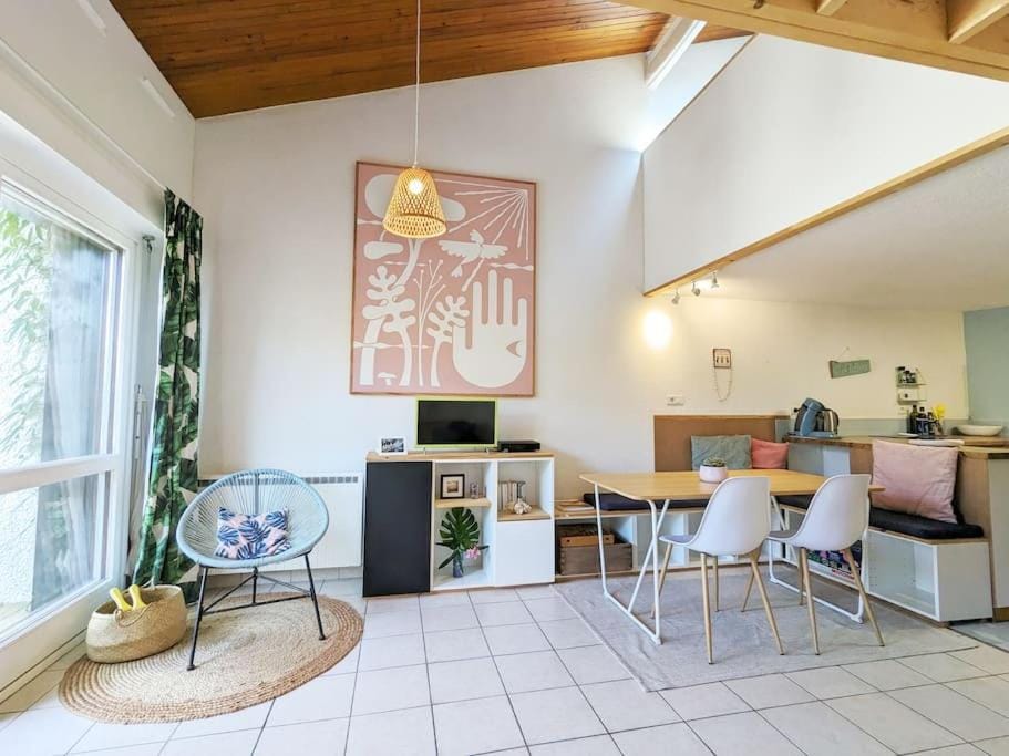 * Jolie villa patio près de la plage des Bourdaines * Apartment in Seignosse