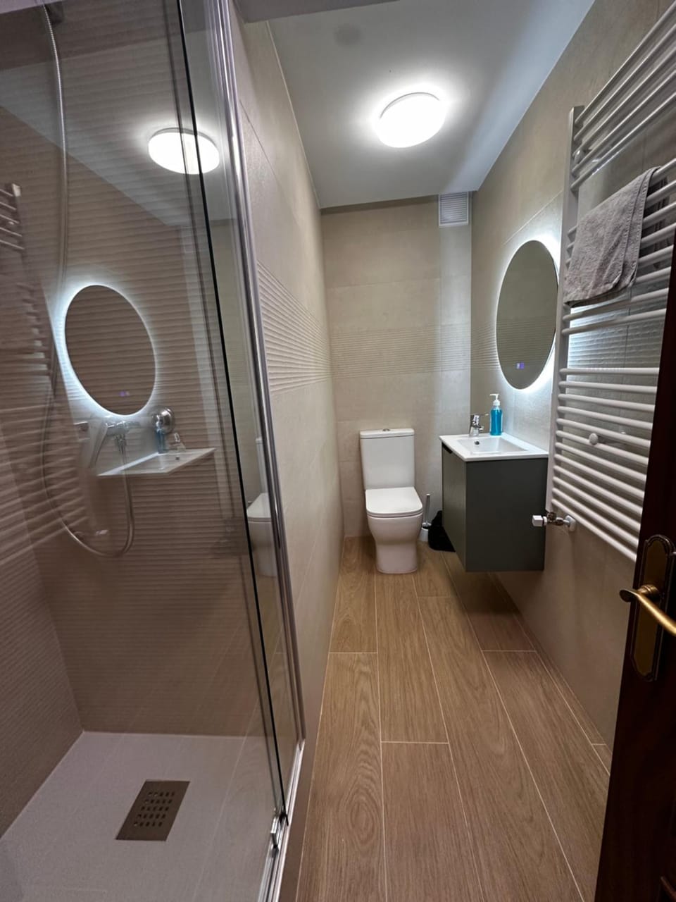 Duplex De los Reyes Católicos con parking incluido Apartment in Burgos