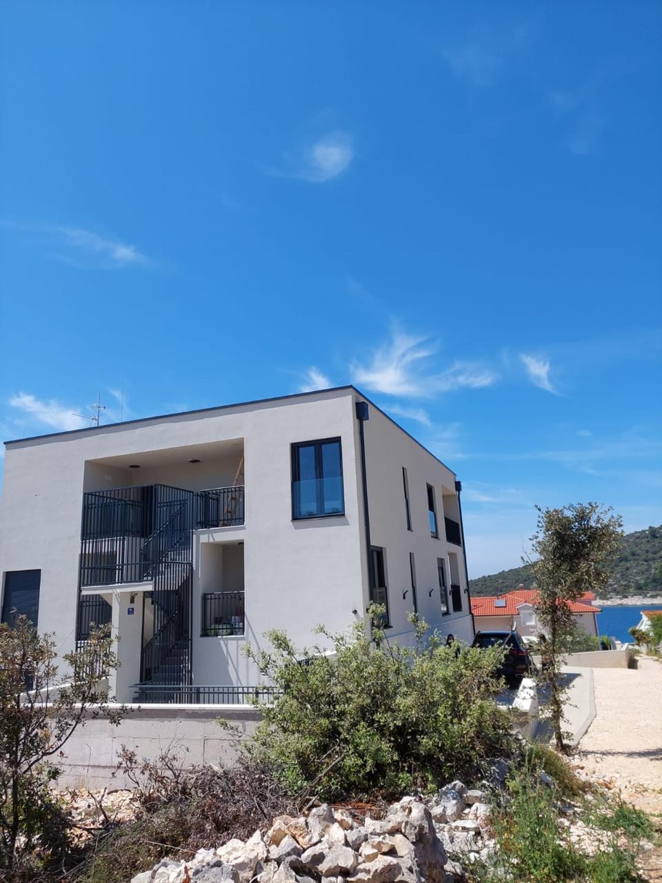 Property building, Day