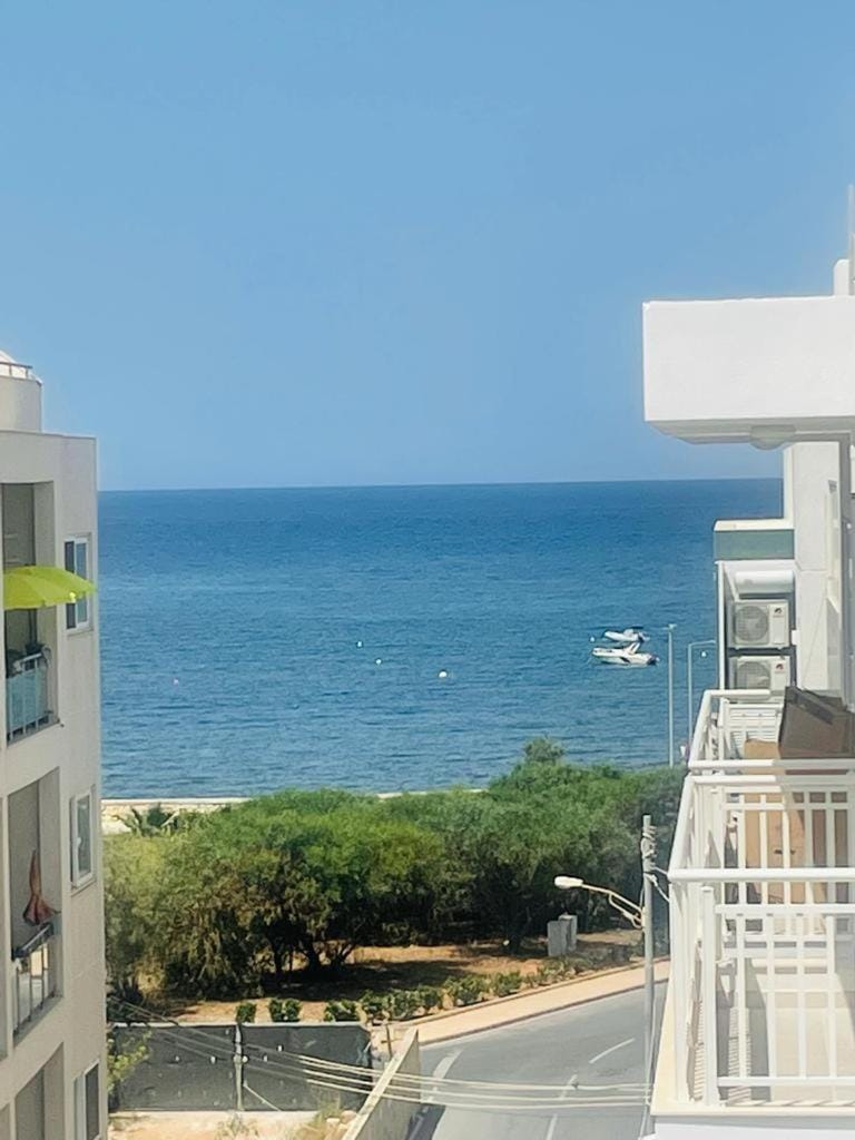 Property building, Day, Balcony/Terrace, Sea view