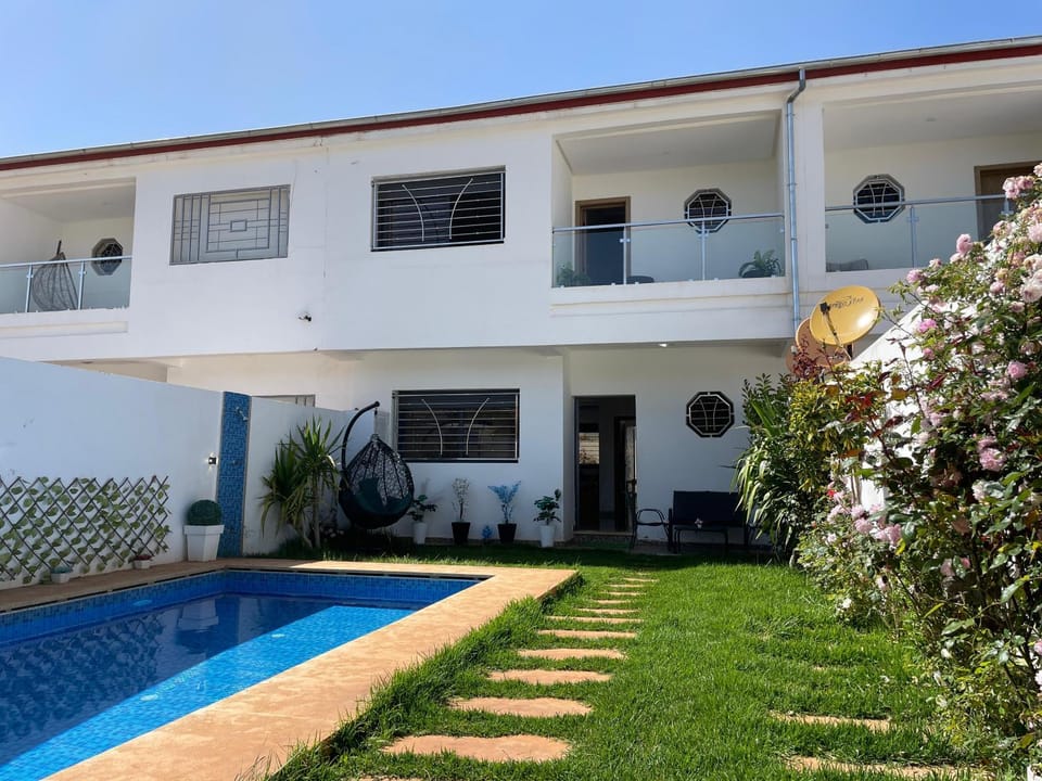 Chalet villa QUE POUR LES FAMILLES Chalet in Fez-Meknès