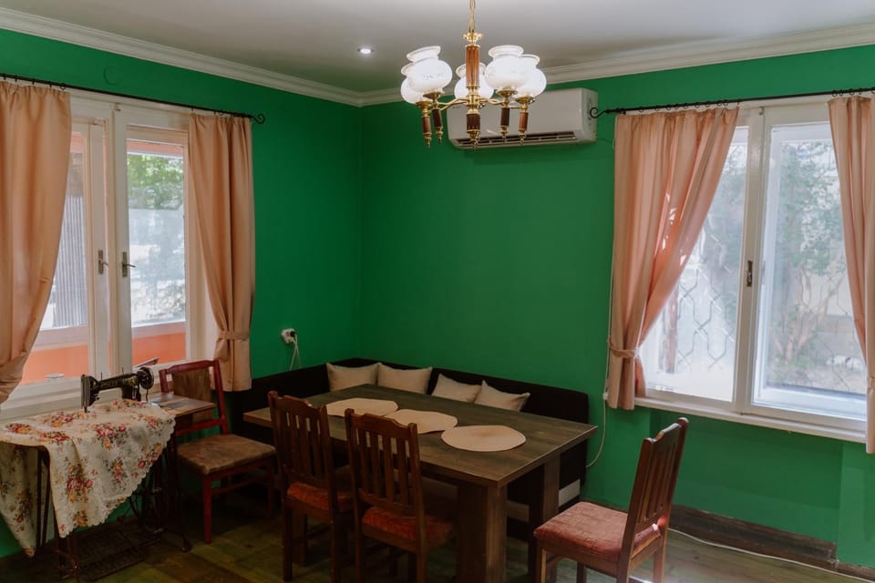 Central Apartment Cozy & Quiet Apartment in Varna