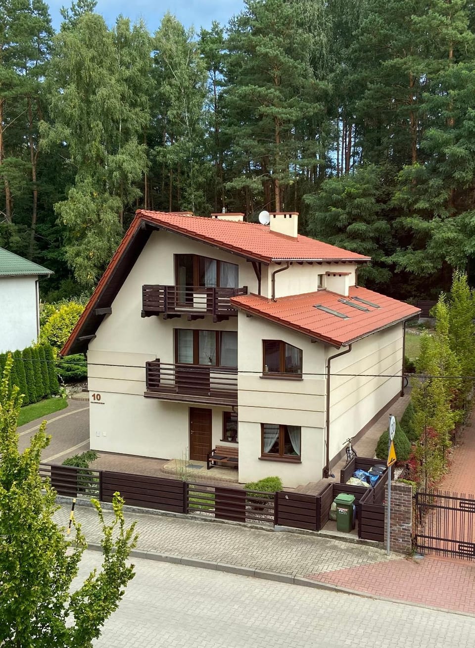 Property building, Parking
