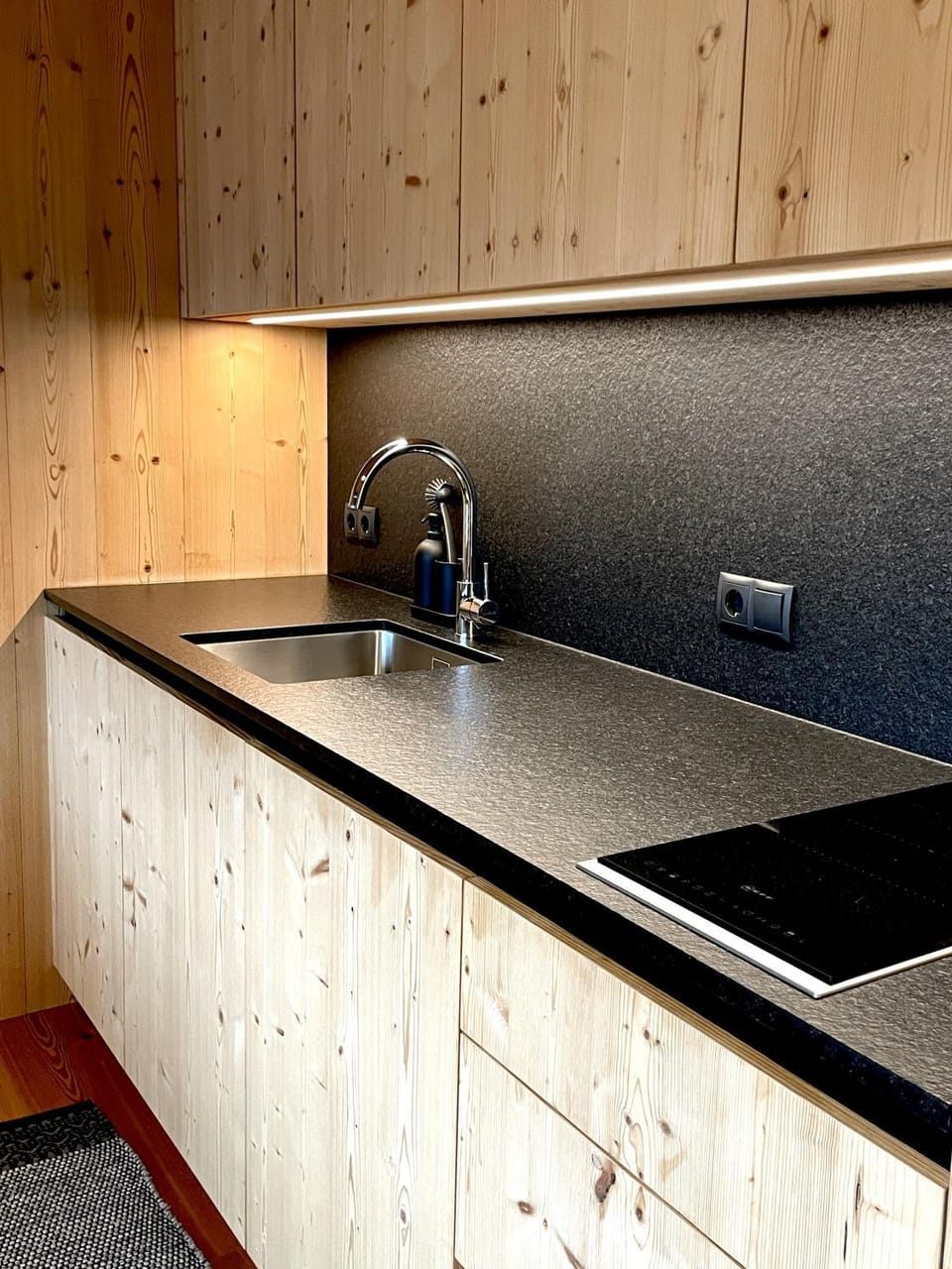 Kitchen or kitchenette, stove, kitchen