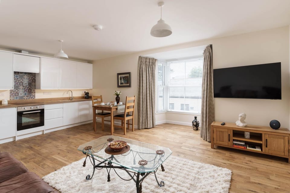 TV and multimedia, Kitchen or kitchenette, Living room, Seating area, Dining area, Evening entertainment, pet friendly