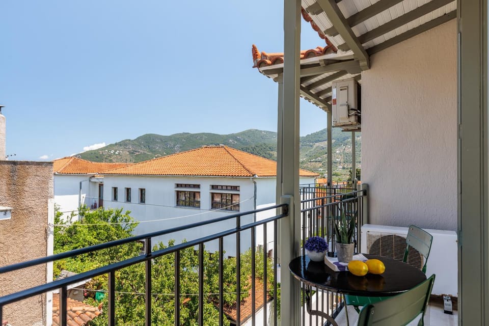 Casa Verde Summer Studios Bed and Breakfast in Skopelos