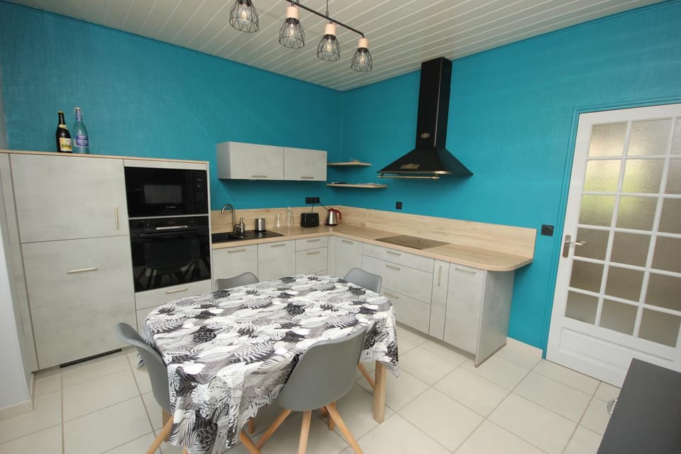 Kitchen or kitchenette, dishwasher, minibar, pet friendly, stove