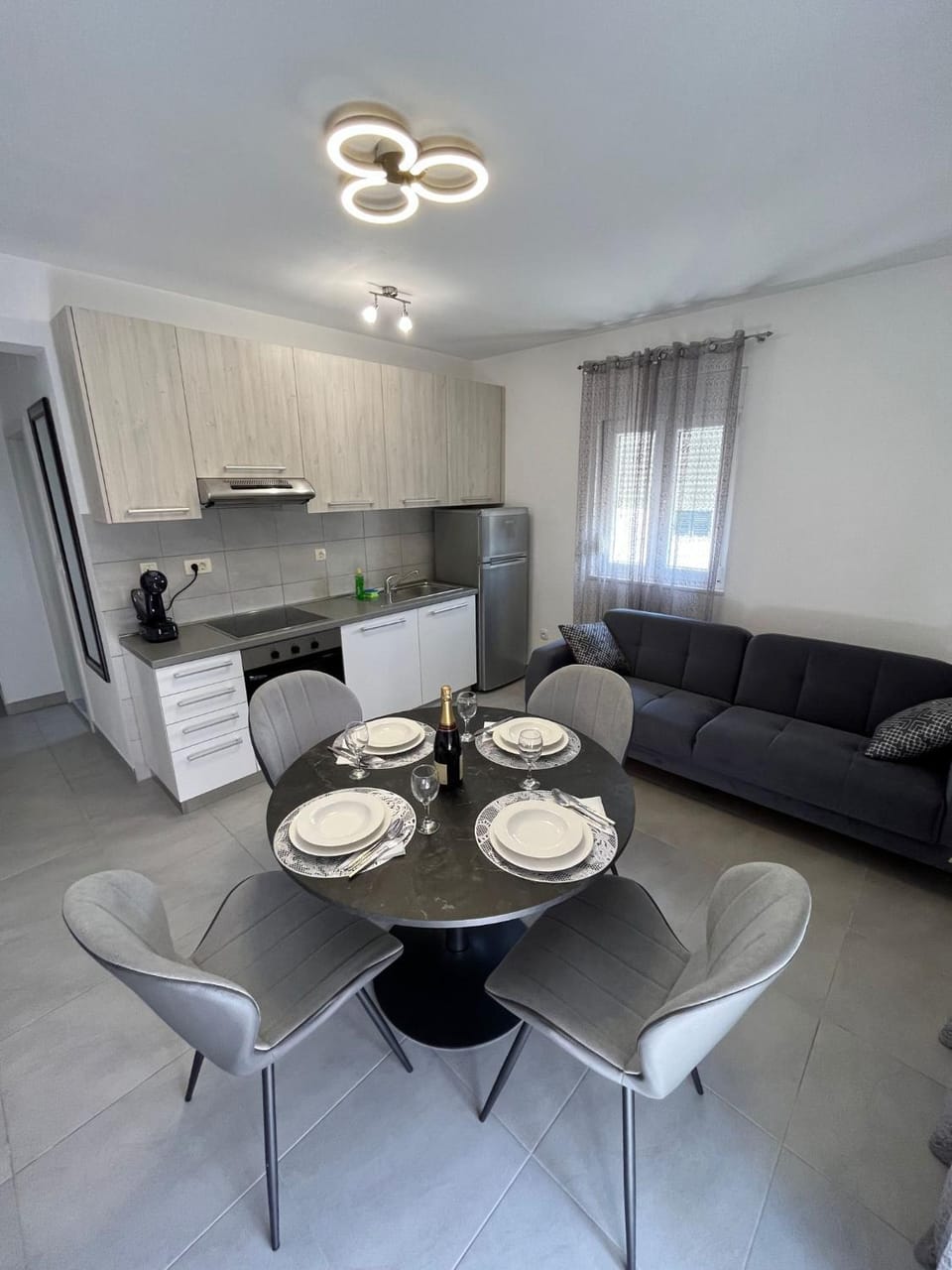Apartman FILIP Apartment in Podstrana