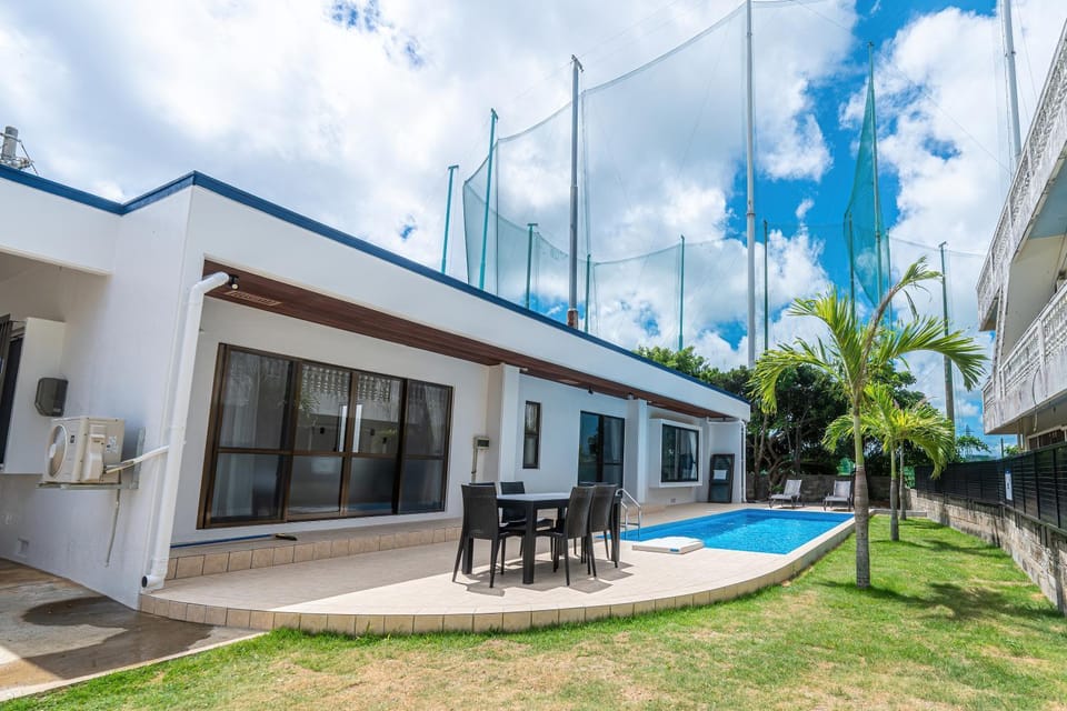 Garden, Swimming pool