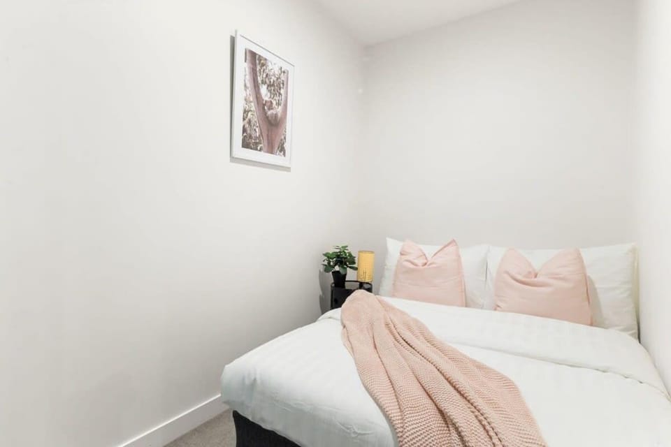 Stylish & Modern 2BR Apt Near Victoria Market Apartment in Melbourne