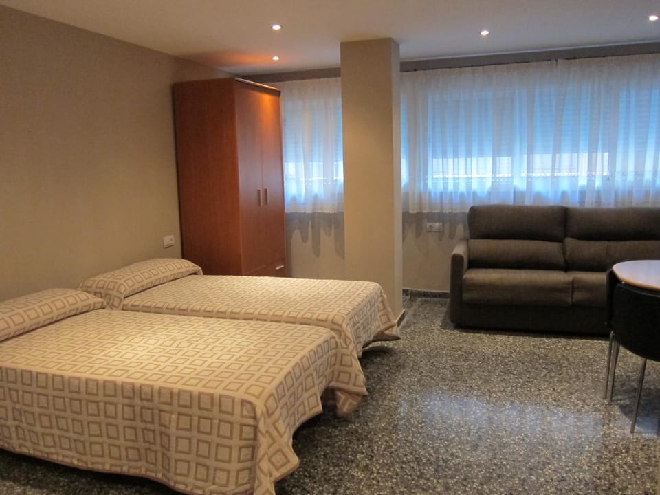 Photo of the whole room