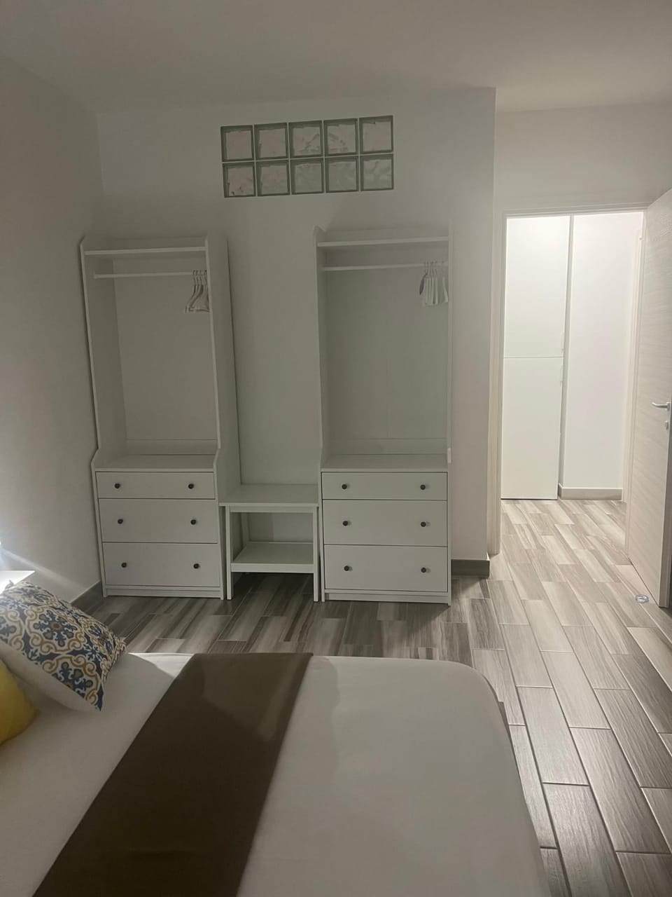 Bed, Photo of the whole room, Bedroom, wardrobe