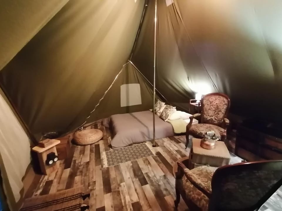 TENTE HERISSON BOHEME 4 PERSONNES Camping Lou cantou Cévenol Campground/ 
RV Resort in Anduze