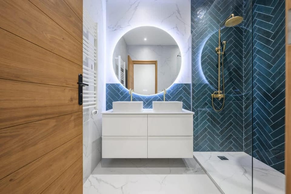 Le Walesa, magnifique 3P, spacieux et rénové, Port de Nice Apartment in Nice