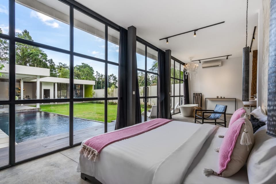 Bed, View (from property/room), Bedroom, Pool view, air conditioner