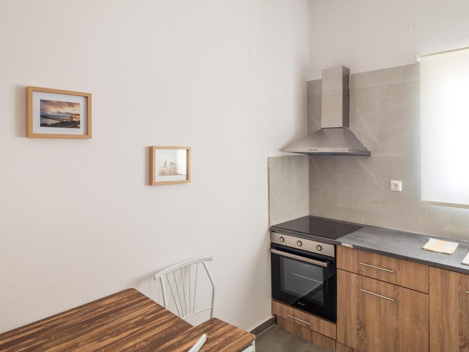 Kitchen or kitchenette, pet friendly